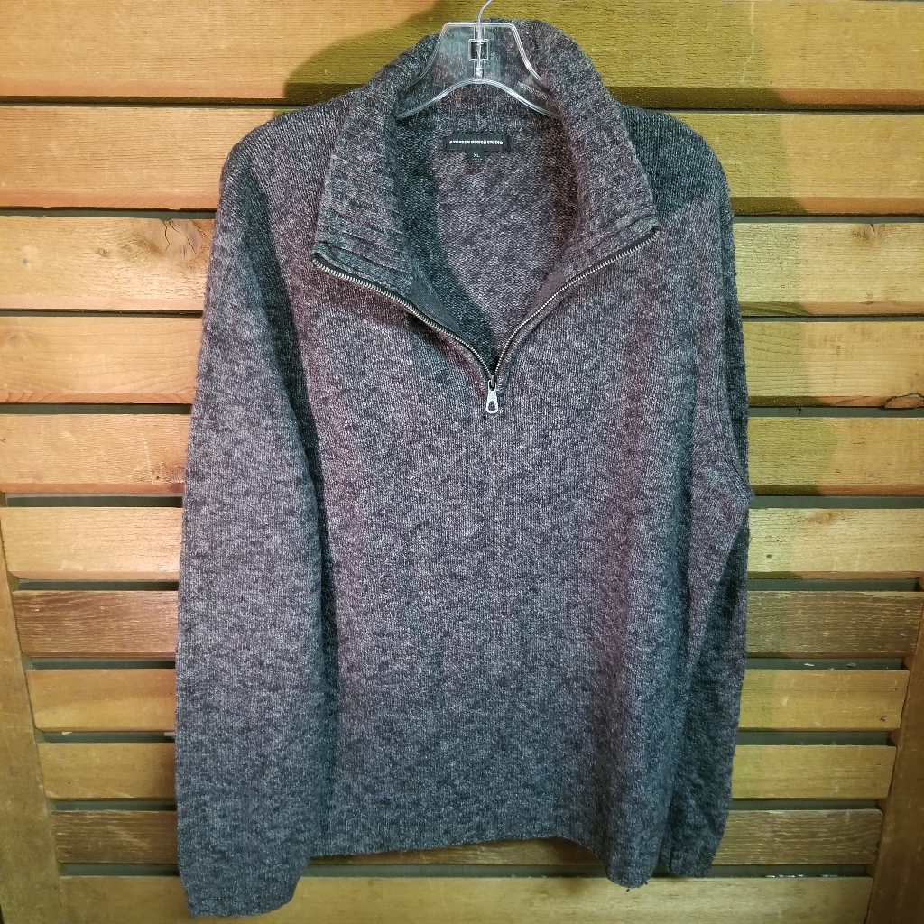 Express Zip Pullover